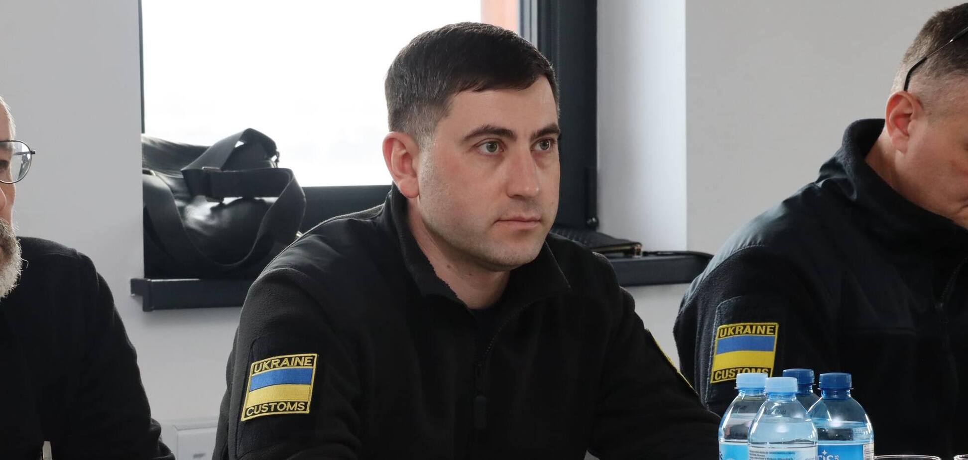 Чем владеет семья главы Львовской таможни Ивана Керезваса