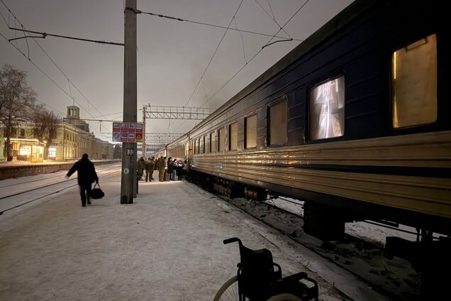 Иллюстрация - поезд Укрзалізниці
