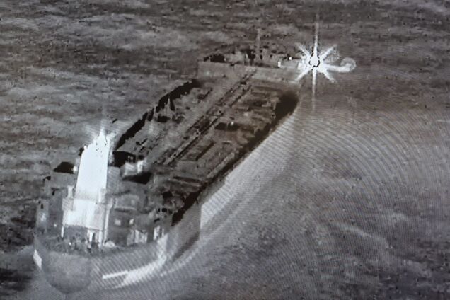 'Отличная работа': военные Бельгии впервые задержали 'теневой' танкер РФ. Фото