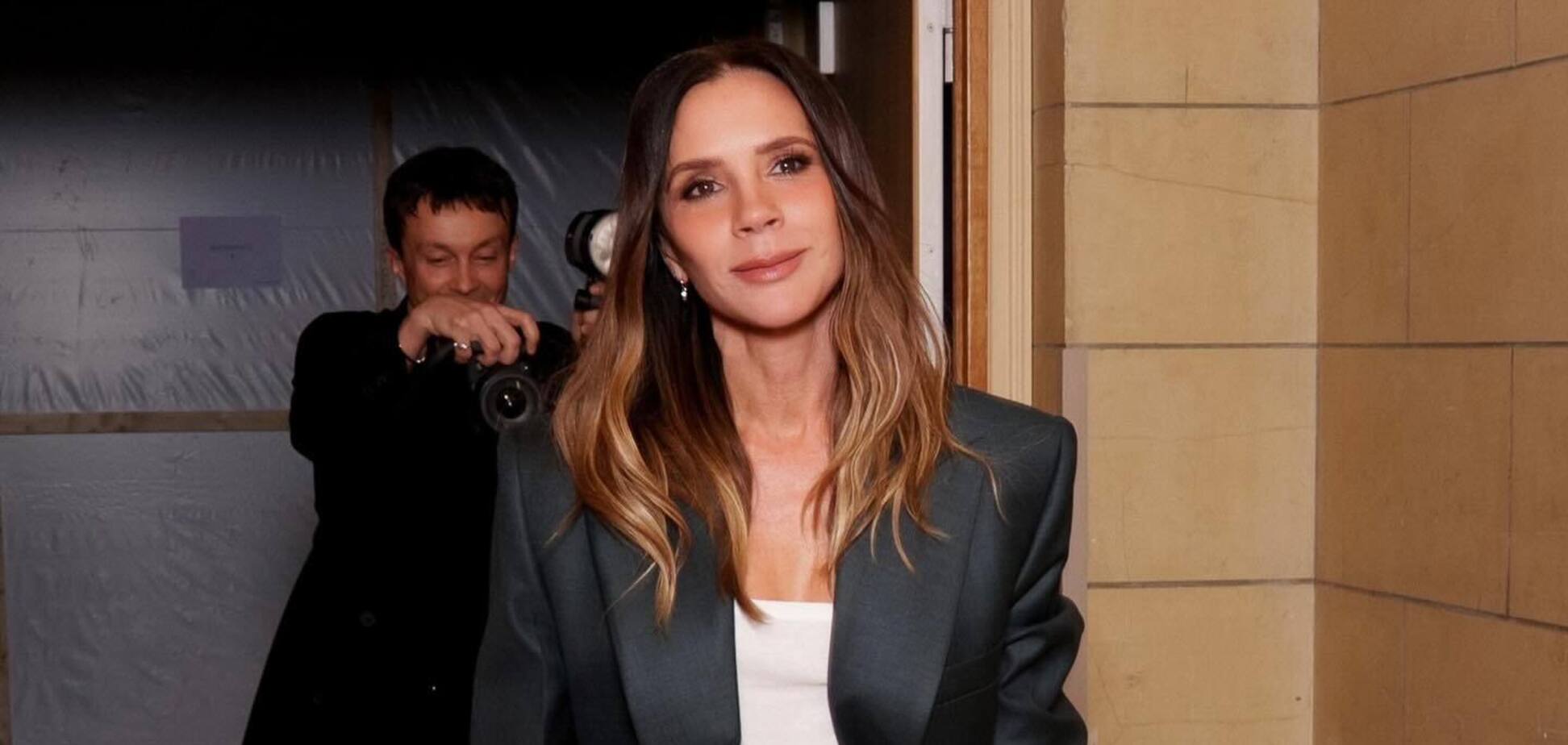 Видовжують ноги та підкреслюють талію: який вигляд мають улюблені штани Вікторії Бекхем