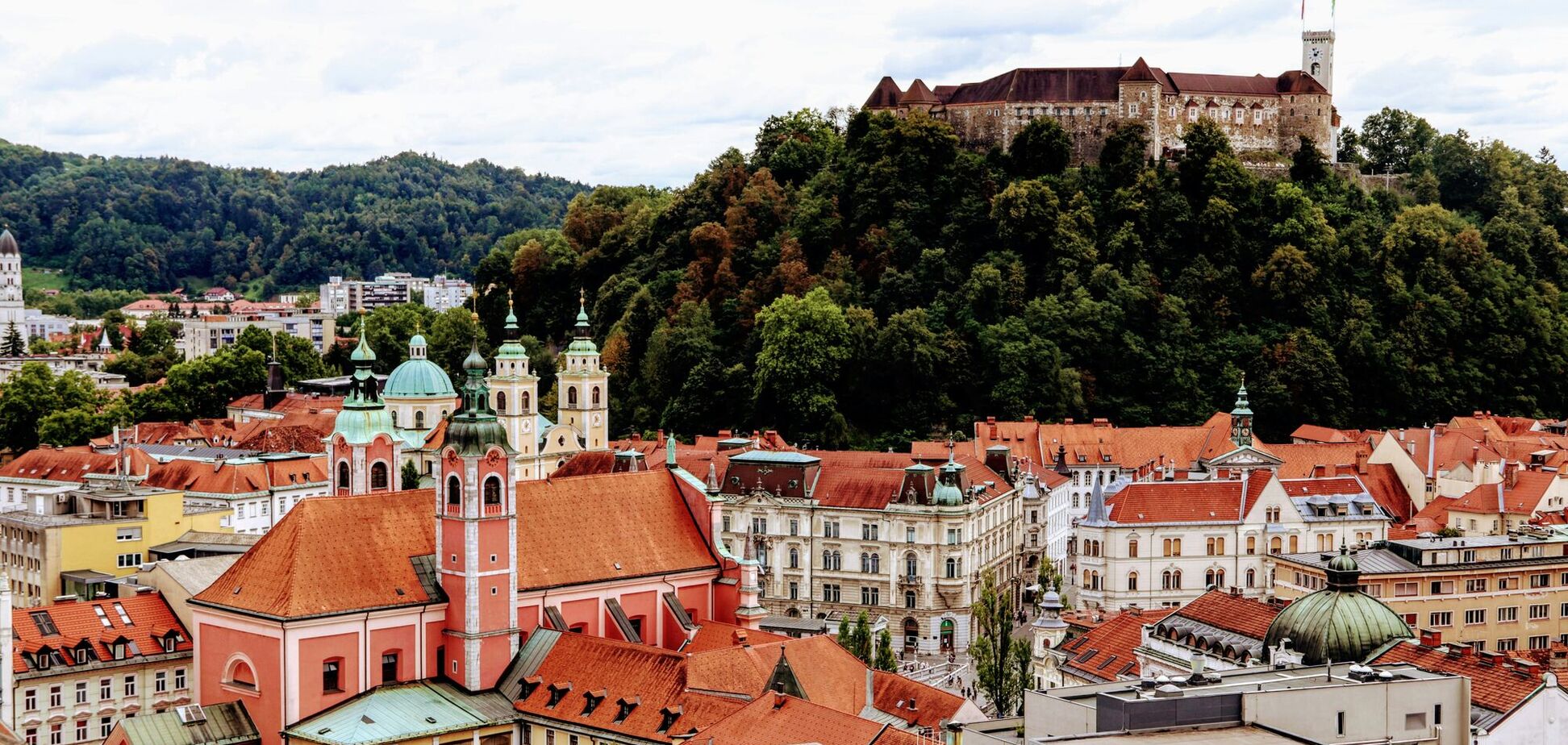 Казкове місце в Європі без натовпів: туристам порадили комфортний напрямок для подорожі