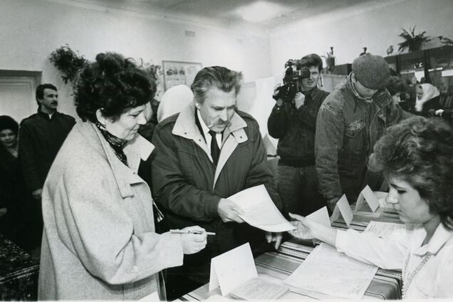 Сочетанье в Украине референдумов с Феллини