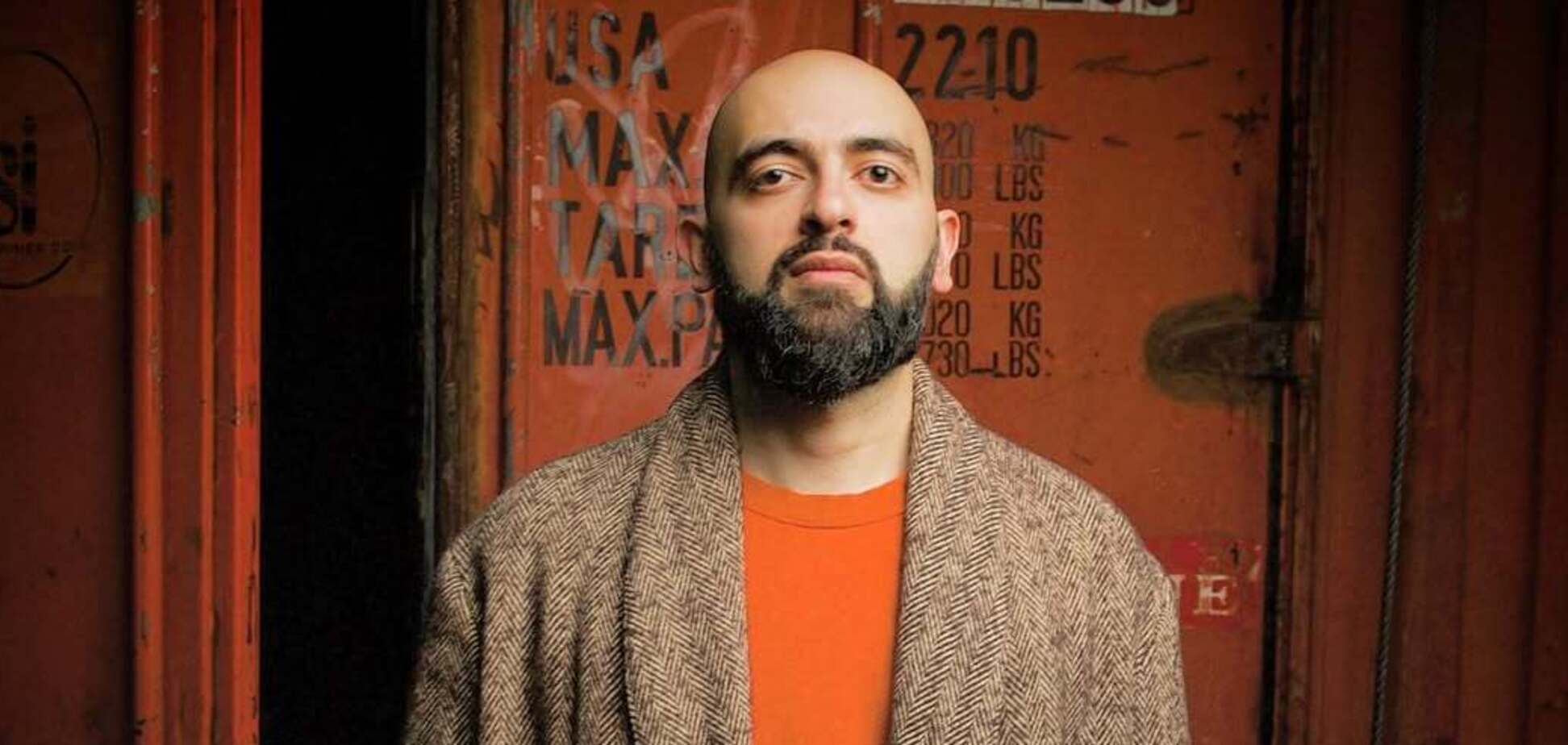 Украинский певец шокировал признанием об интиме в 16 лет с учительницей, которая была намного старше его