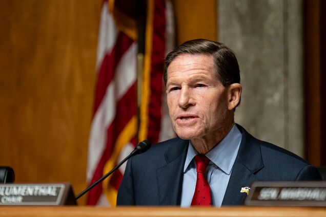 Российская помощь Ирану подвергает опасности американцев, – Блюменталь