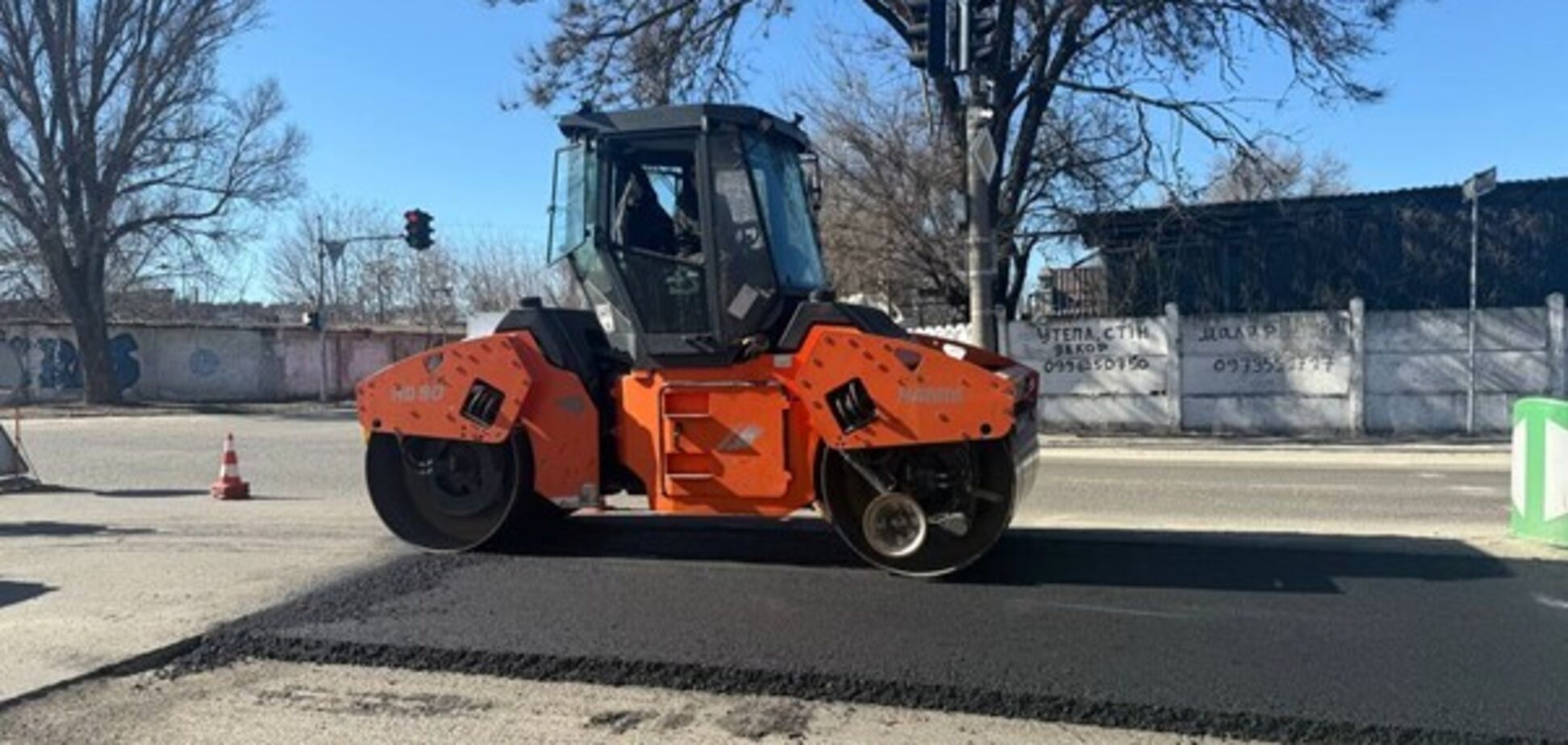 У Дніпрі після зими розпочали масштабний ремонт дорожнього покриття