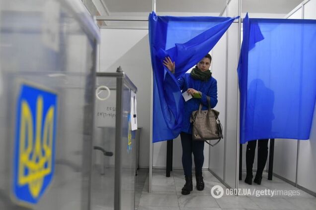 За кордоном недостатньо дільниць для проведення виборів: в МЗС пояснили, у чому складність відкрити нові