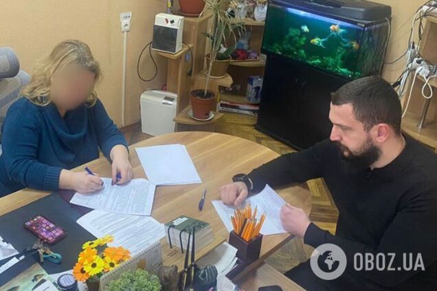 У Києві матір катувала власну дитину: у бездіяльності підозрюють начальницю ювенальної служби. Подробиці та фото