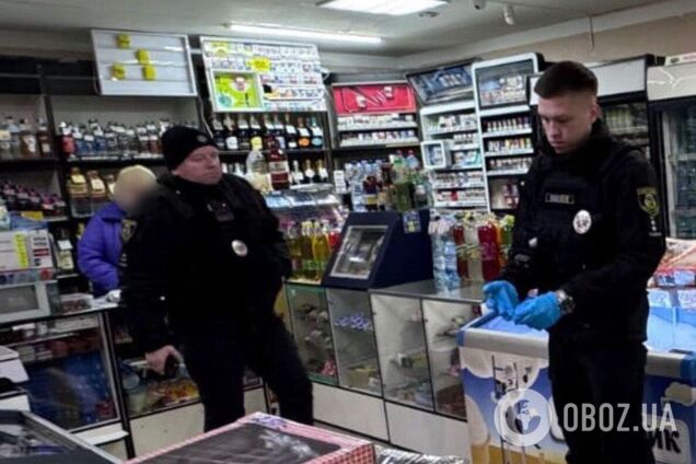 Під Києвом покупець влаштував стрілянину в магазині. Подробиці та фото