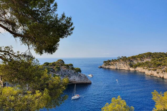 Для тих, хто любить тишу: 7 найкращих місць у Європі для соло-туристів