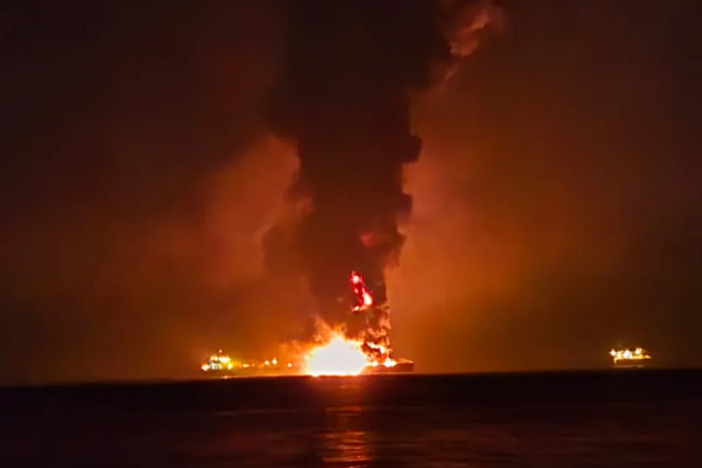 Іран атакував два нафтові танкери в Перській затоці та велике родовище нафти в Іраку: що відомо