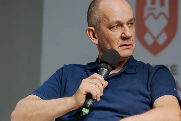 Пережив полон в Оленівці і тепер допомагає ветеранам: поліцейський з Маріуполя став тренером з посттравматичного зростання