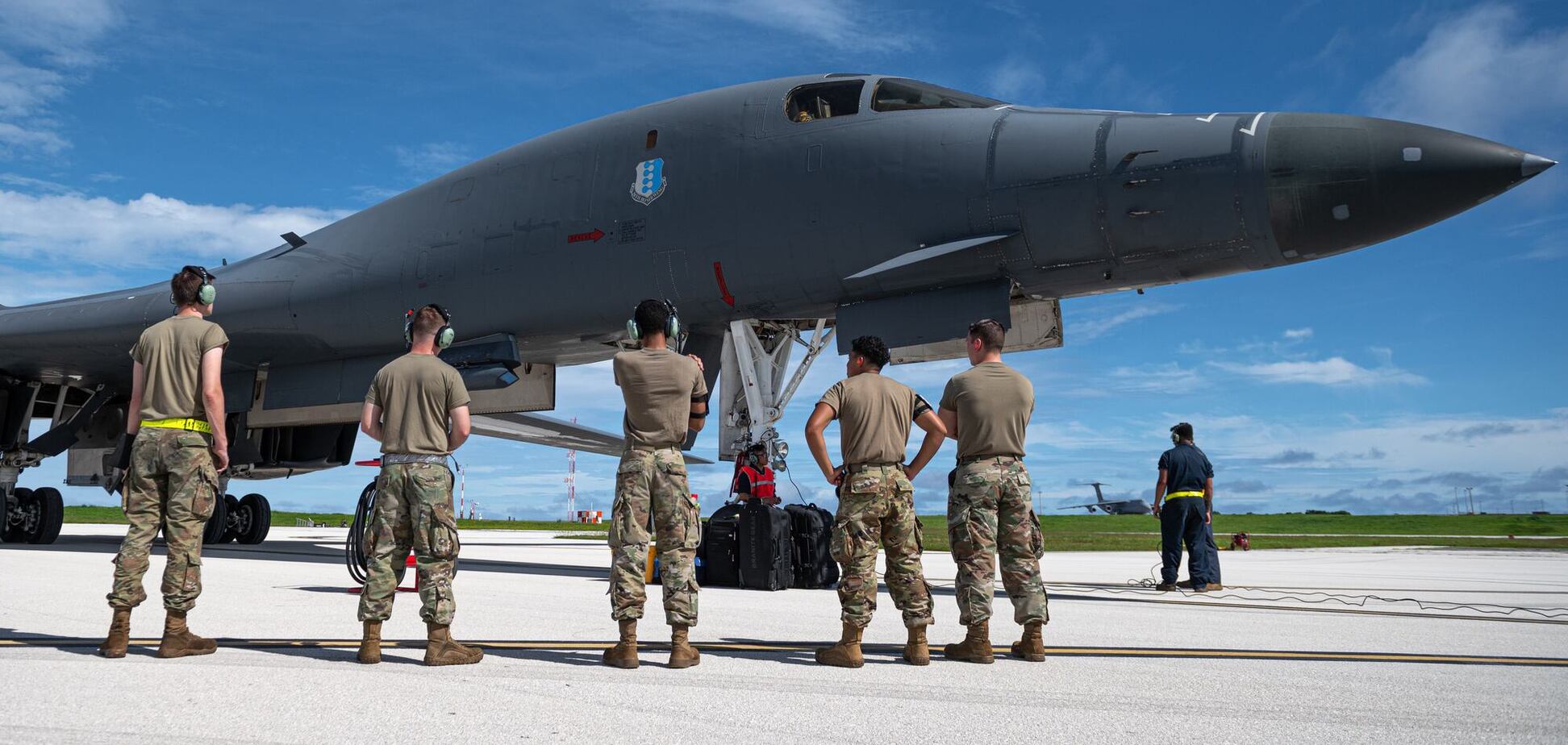 США перекинули у Європу половину своїх боєздатних B-1: які переваги це може дати в контексті війни з Іраном