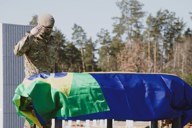 Відреагував на заклик Києва допомогти: у бою з російськими окупантами загинув бразилець Родріґо Олівейра де Соуза. Фото
