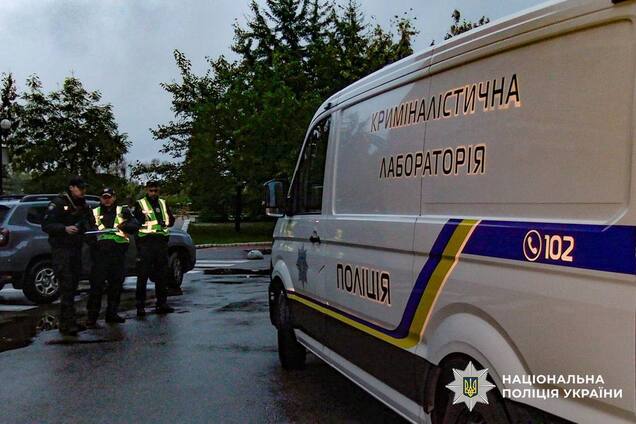 На Киевщине отец застрелил свою больную дочь и покончил жизнь самоубийством: в полиции сообщили подробности. Фото