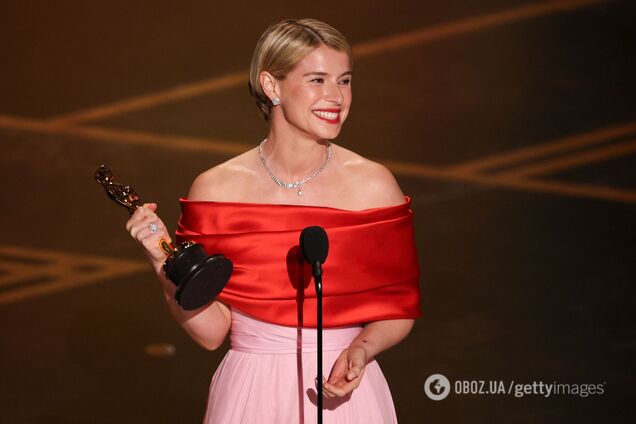 З червоної доріжки 'Оскара 2026': який вигляд має улюблений весняний манікюр зірок