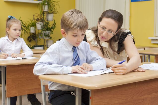 'Ти нездара!' Вчителька – зірка мережі спростувала міф про гуманітаріїв: ніхто не народжується зі знанням математики