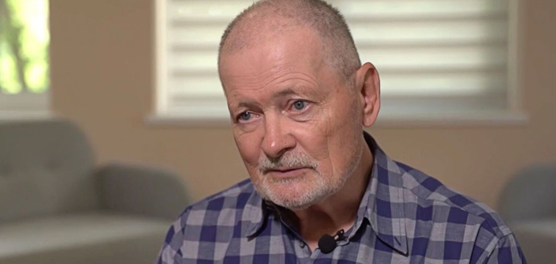 'Побачили український прапор і зрозуміли, що ми вдома': Олександр з Маріуполя розповів свою історію музею 'Голоси мирних' Фонду Ріната Ахметова