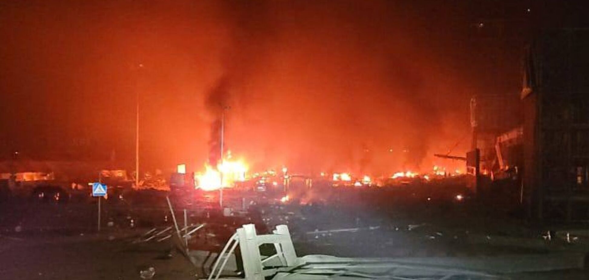 Враг ударил по Нововолынску возле границы с Польшей: исчез свет, есть перебои с водой