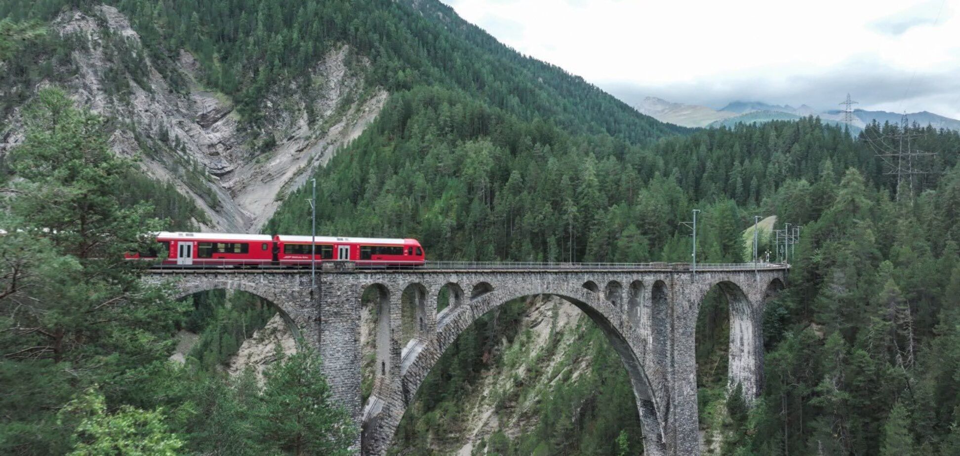 Имеет 100 вагонов: где курсирует самый длинный поезд в мире