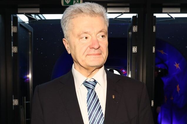 Порошенко принял участие в юбилейном собрании ЕНП