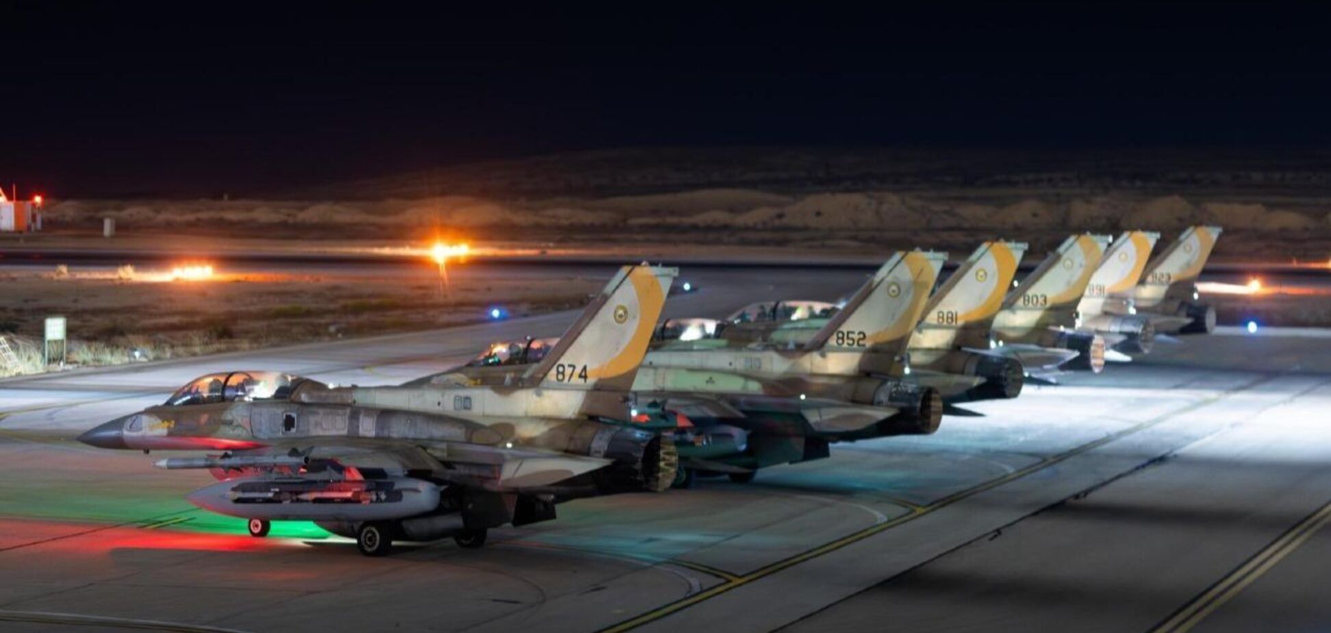 Израиль нанес удары по иранским кораблям в Каспийском море. Фото и видео