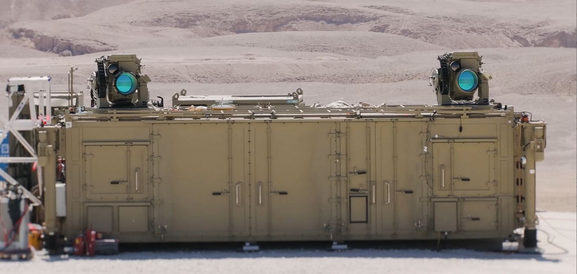 Ізраїль міг задіяти лазерну систему ППО Iron Beam для відбиття ракетних атак: що про неї відомо