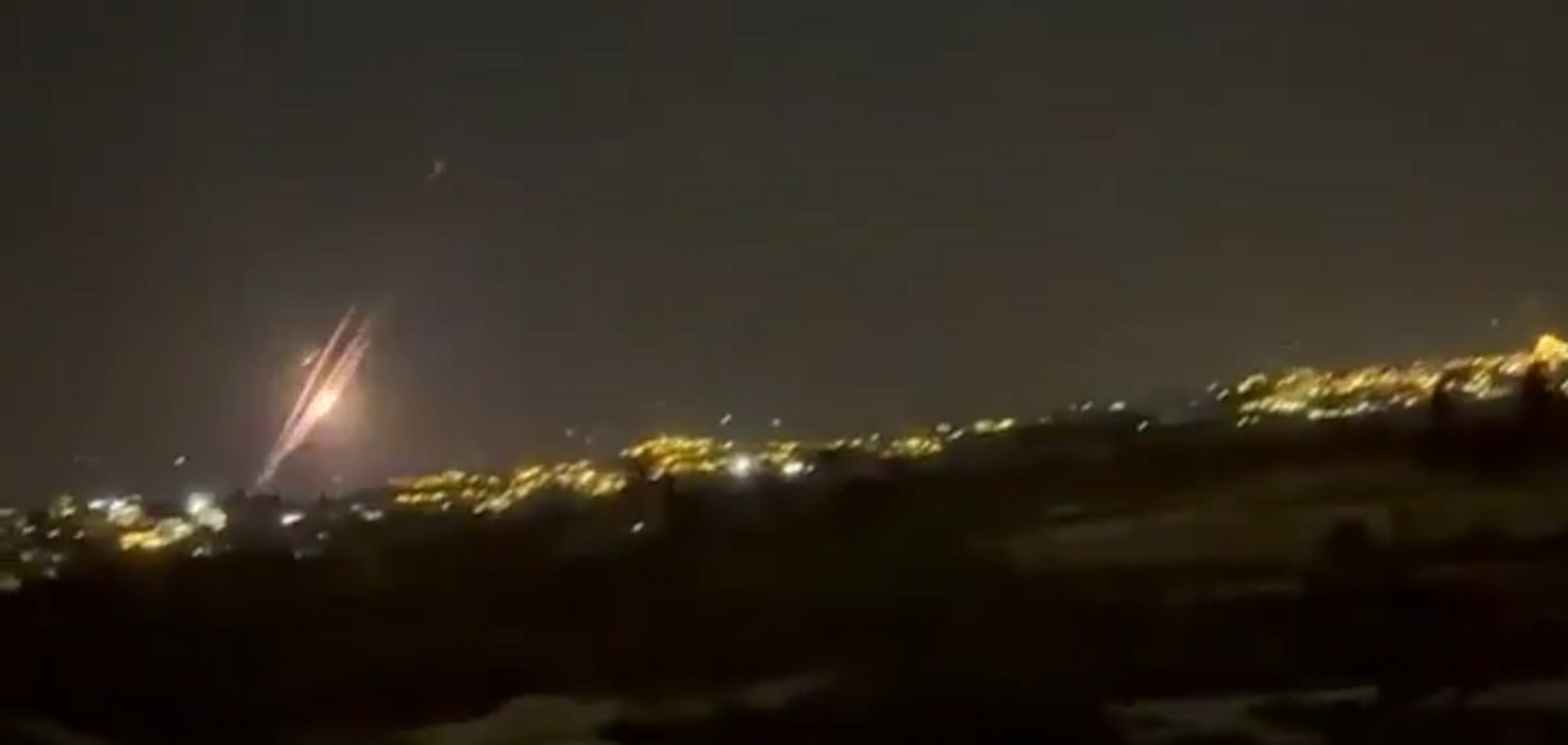 Израиль задействовал лазерную систему ПВО Iron Beam для отражения ракетных атак: что о ней известно. Видео