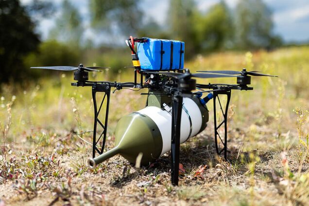 Не обійшлося без оптоволокна: стало відомо яким FPV-дроном уразили російський Ка-52 на Донеччині. Відео