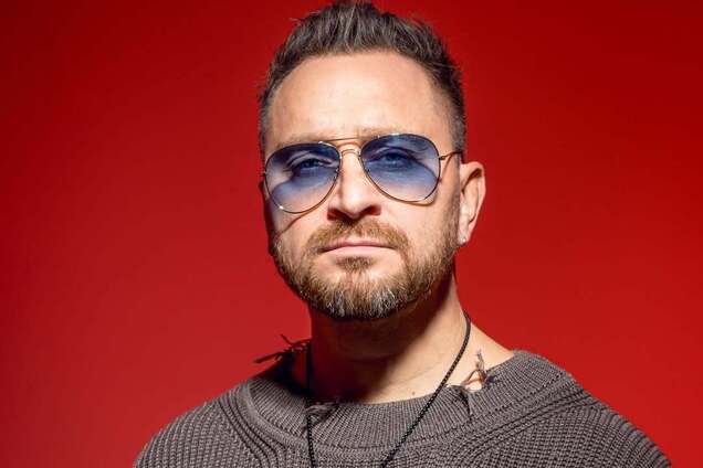 Олег Собчук, которого экс-супруга назвала абьюзером, рассекретил новые отношения: кто покорил сердце лидера группы 'СКАЙ'