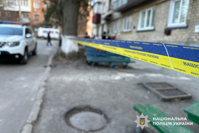 На Миколаївщині внаслідок вибуху загинула жінка, двоє малолітніх дітей отримали травми: усі подробиці. Фото