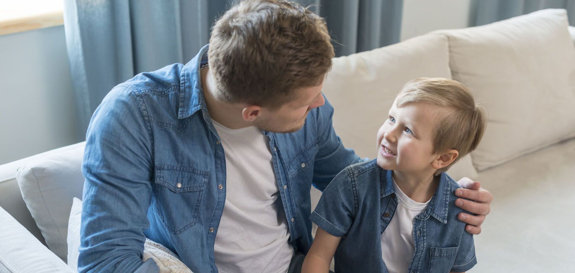 Психолог назвала три слова, после которых дети перестают делиться переживаниями: родители часто говорят эту фразу