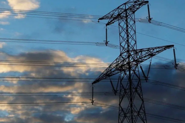 На Дніпропетровщині підліток загинув від удару струму на ЛЕП: деталі трагедії