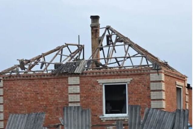 Окупанти обстріляли село на Донеччині: загинула жінка, серед поранених - підліток. Фото