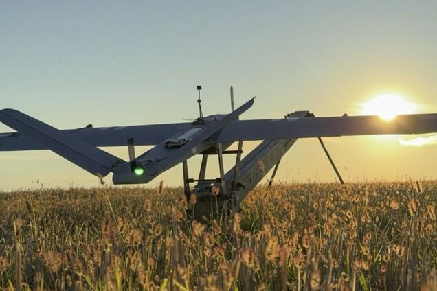 Здатний виконувати три типи завдань: що відомо про новий український БПЛА Saker Hunter