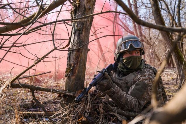 Окупанти посилили тиск на Лиманському напрямку: військовий розповів, що відбувається. Карта