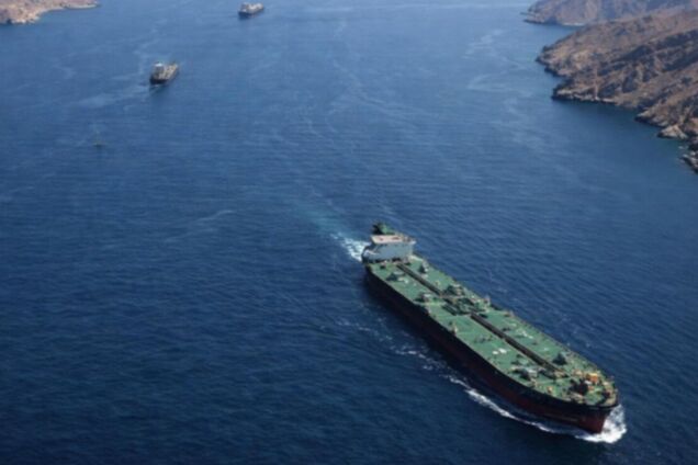 Трамп пригрозил 'побежденному' Ирану новым ударом: там ответили ультиматумом