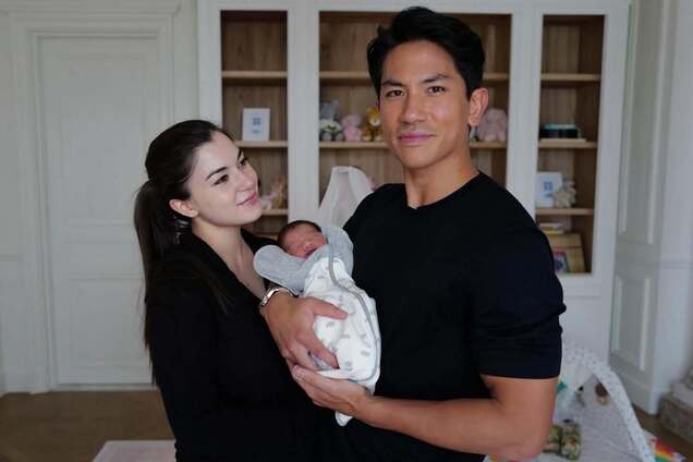 Принц Брунею, який був найбажанішим холостяком Азії, показав перше офіційне фото із новонародженою донькою