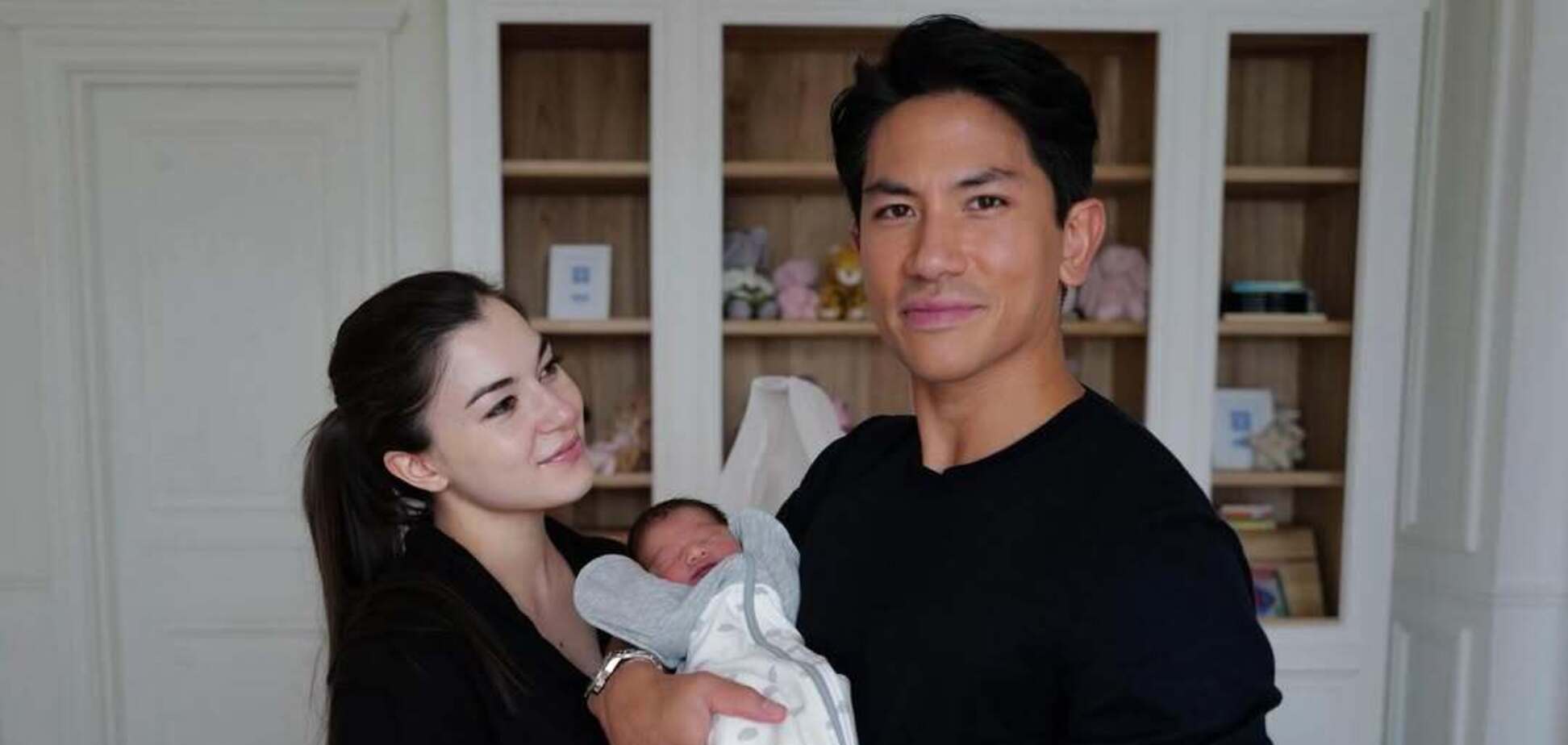 Принц Брунею, який був найбажанішим холостяком Азії, показав перше офіційне фото із новонародженою донькою