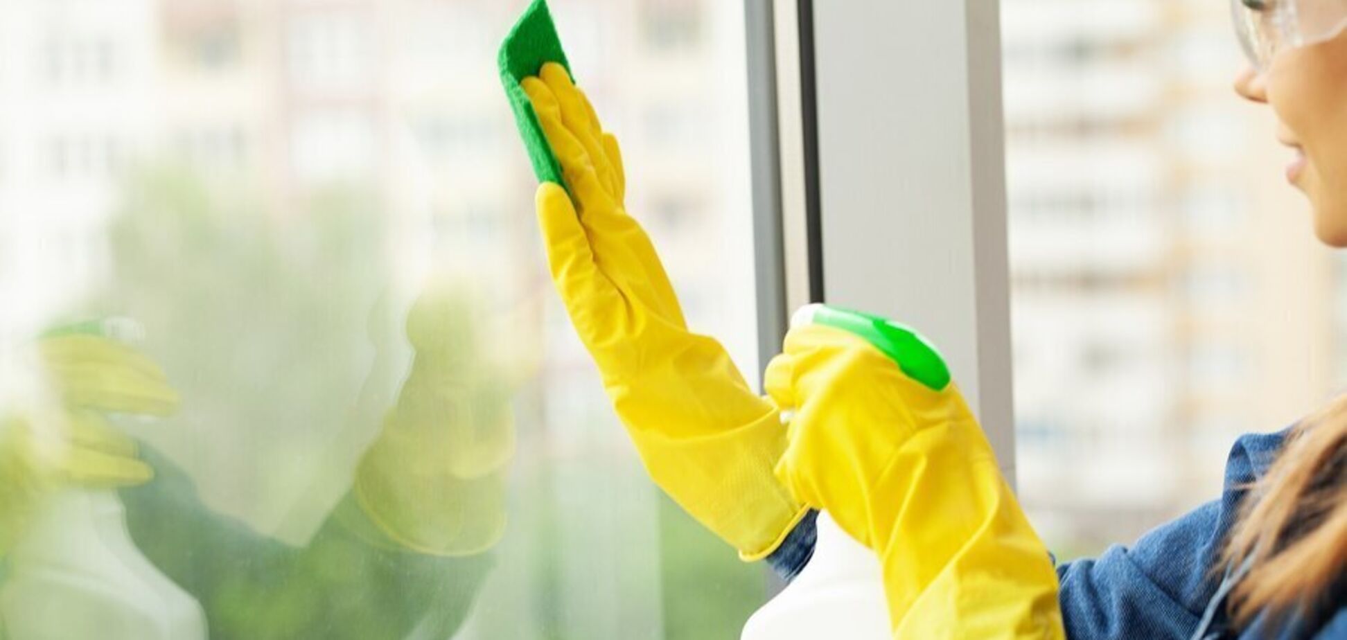 Когда мыть окна перед Пасхой, чтобы притянуть в дом счастье: приметы