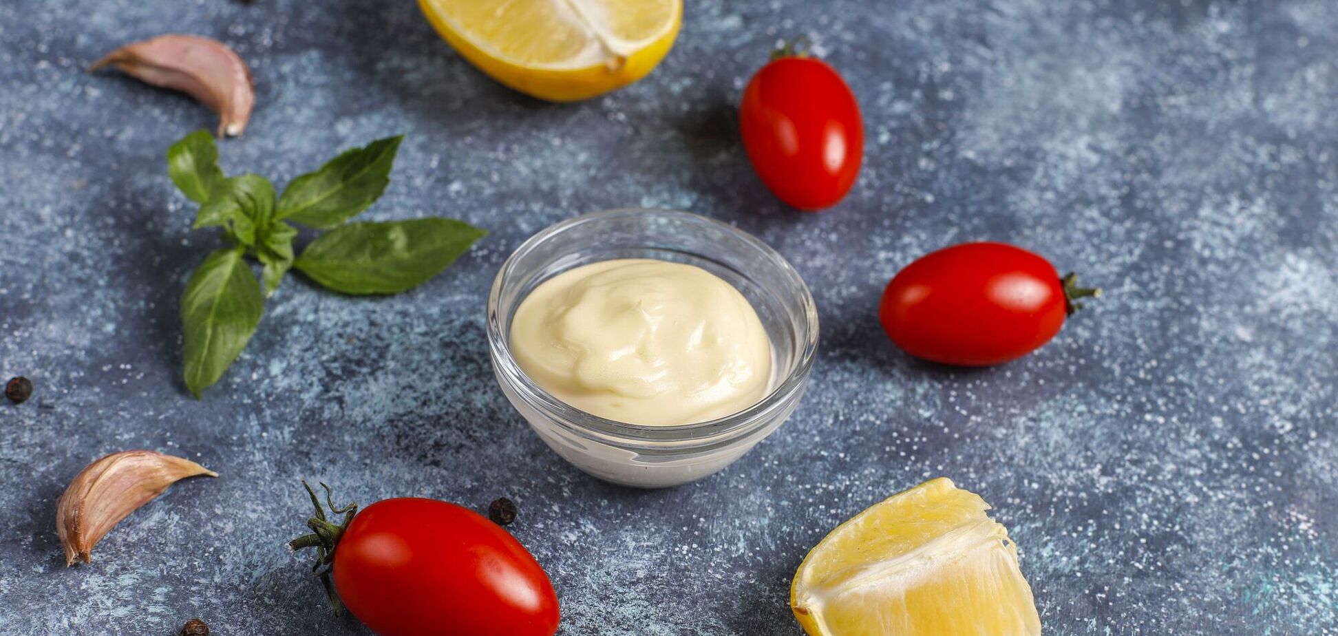 Вкуснее и полезнее магазинного: как приготовить дома майонез из 5 ингредиентов