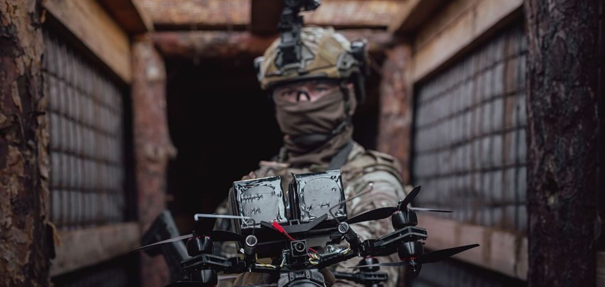 Операция 'Паутина' и не только: СБУ в 34-ю годовщину создания рассказала об успешных операциях против врага, Зеленский отметил подвиг защитников