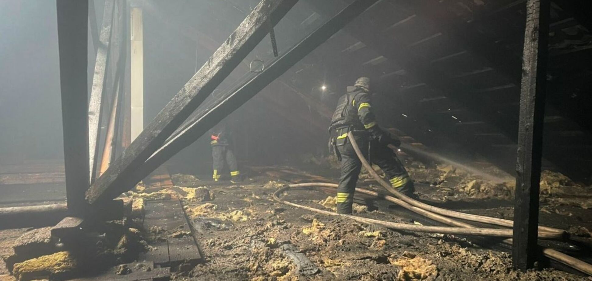 Оккупанты ударили по больнице на Харьковщине: пострадали три человека. Фото