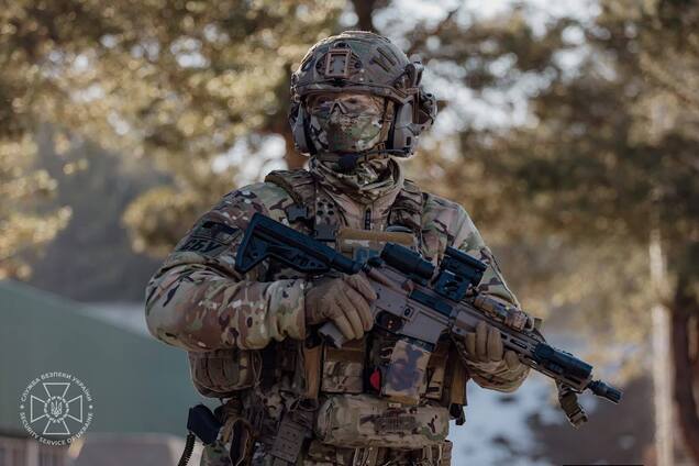 Пожежу бачили зі супутника NASA: Сили оборони знищили ешелон з пальним окупантів на Луганщині. Відео