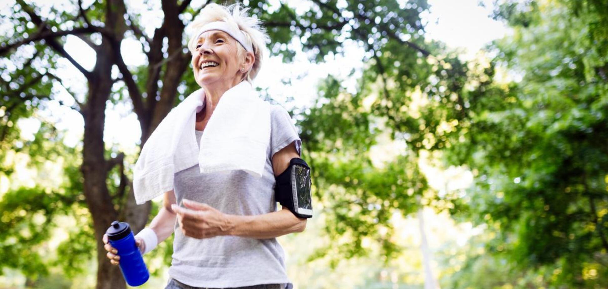 Простий секрет стрункості після 60: скільки потрібно ходити щодня