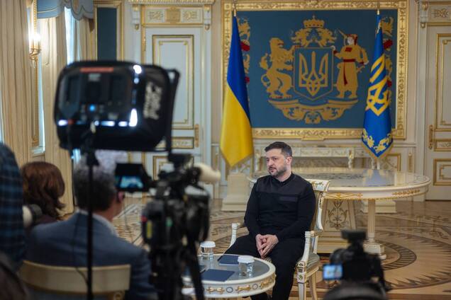 'Россия делает ставку на то, что Вашингтон потеряет интерес': Зеленский указал на риск с переговорами и назвал объекты в Украине, на которые нацелился враг