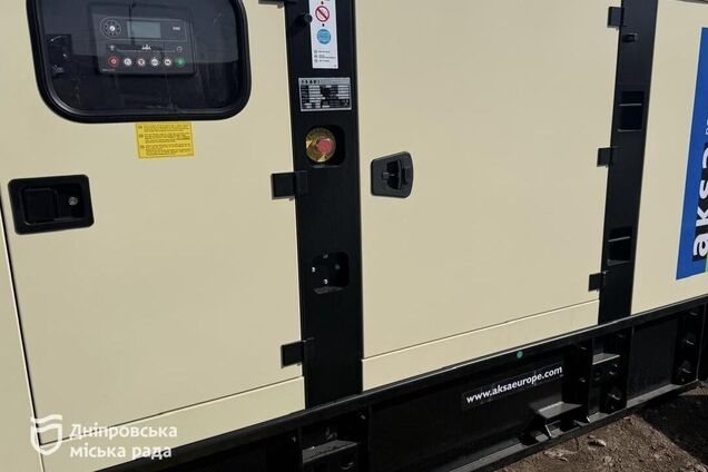 В Днепре усиливают энергоустойчивость медучреждений: больницы и амбулатории обеспечивают генераторами