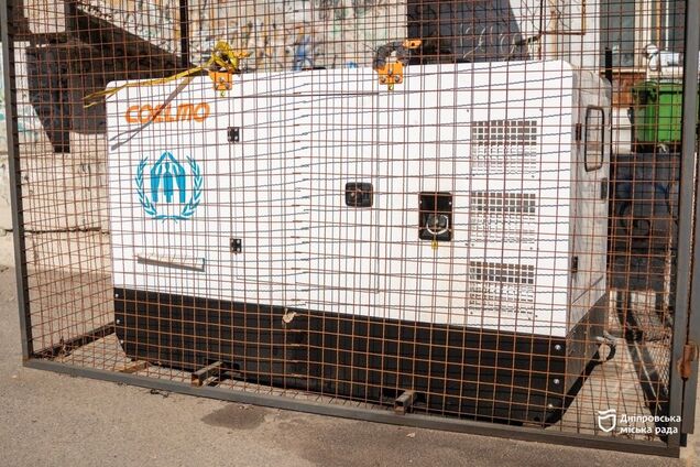 В Днепре художественные школы обеспечивают генераторами и солнечными панелями для непрерывного обучения