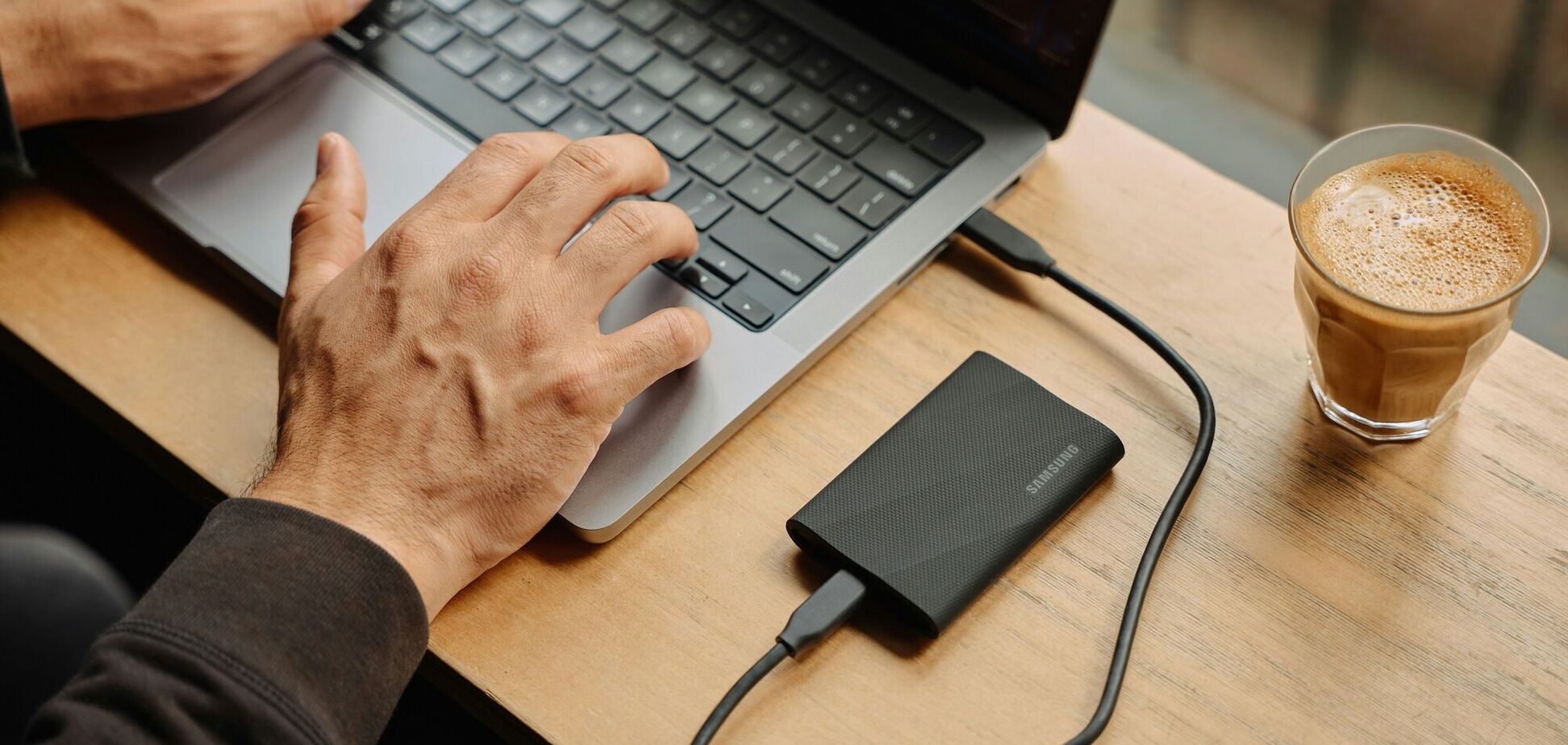 Не лише до ноутбука: до яких пристроїв можна підключати жорсткий диск