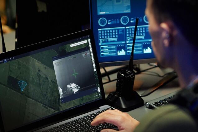 Працює в усіх корпусах і угрупованнях: у Силах оборони розгорнули єдину систему управління дронами