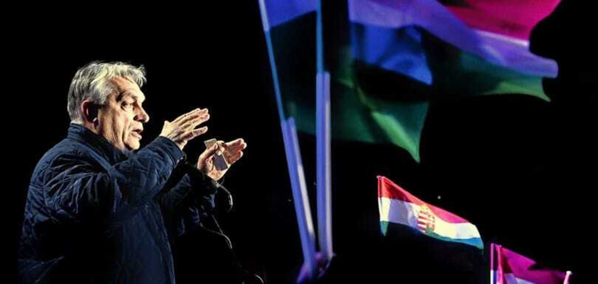 Орбана освистали на его же предвыборном митинге: он обвинил Украину